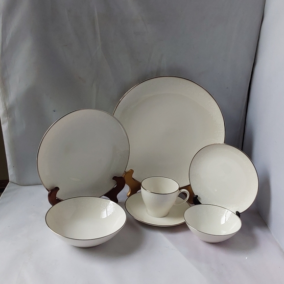 NORITAKE IVORY CHINA 7567 AMBROSIA JAPAN 7 PICE SETTING DINNER FOR 1 - Picture 5 of 11